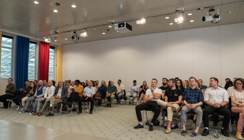 Saal Diplomfeier IFA