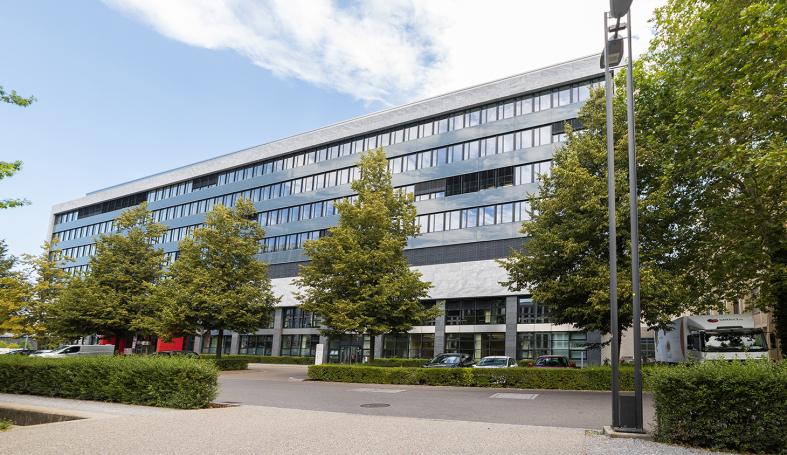 Standort Zug Geb&auml;ude