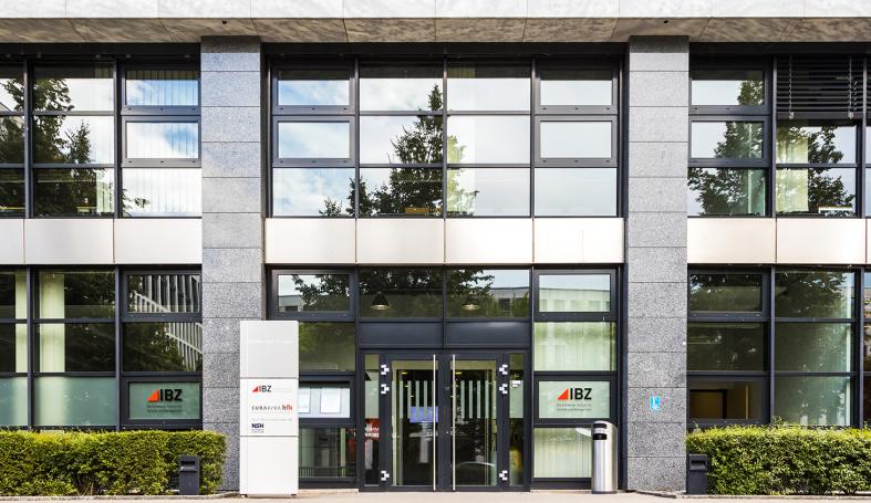 Standort Zug Eingang