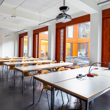 Standort Eulerhof Theoriezimmer Beamer Vizualizer