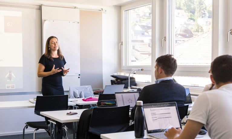 ifa angebot wirtschaftsinformatik studiengang business analyst nachdiplomstudium hoehere fachschule